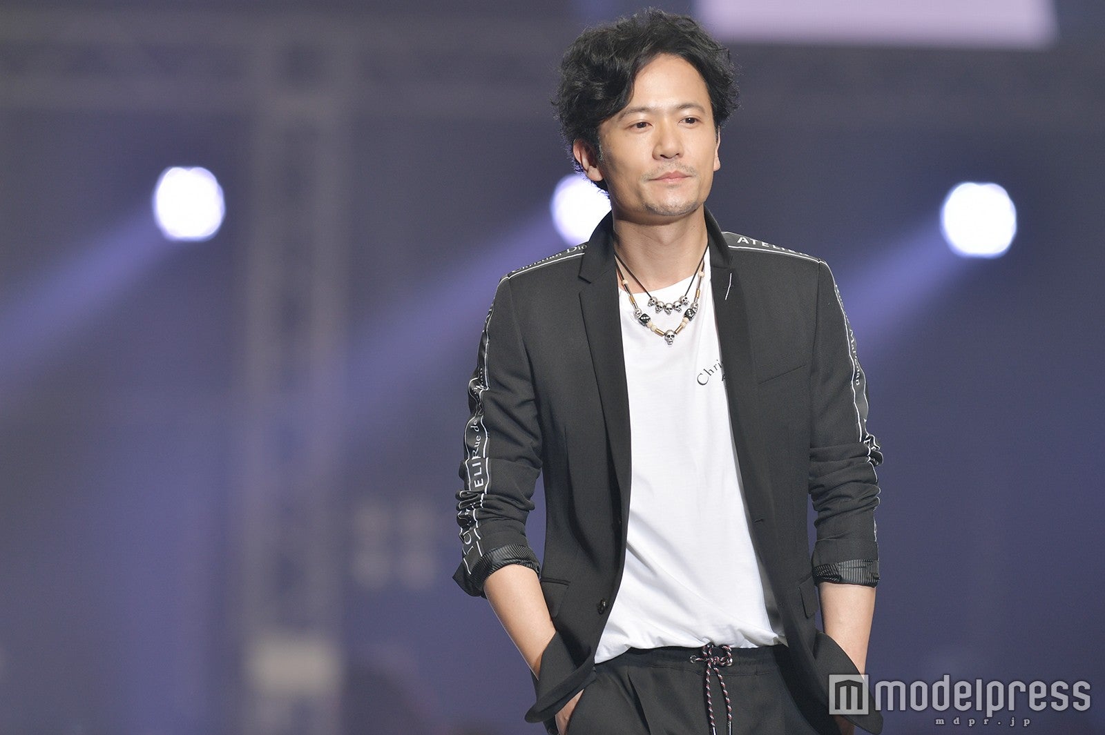 稲垣吾郎（C）モデルプレス