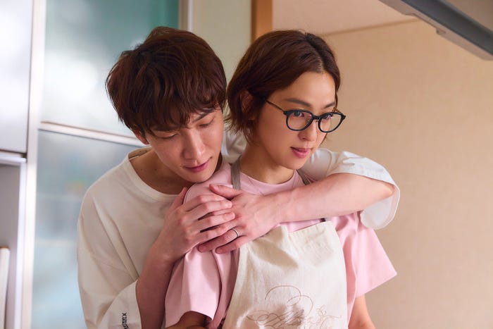 渡辺翔太、中村アン「青島くんはいじわる」最終話より(C)テレビ朝日