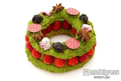 「パティスリー・サダハル・アオキ・パリ パリブレスト ノエル」5,400円