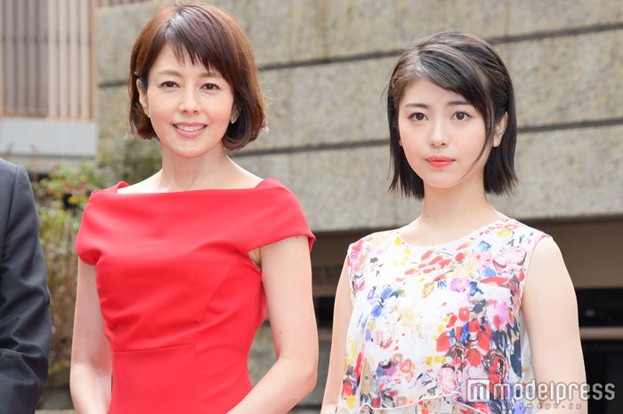 新 ゴジラ像 お披露目 浜辺美波 沢口靖子への憧れも明かす モデルプレス