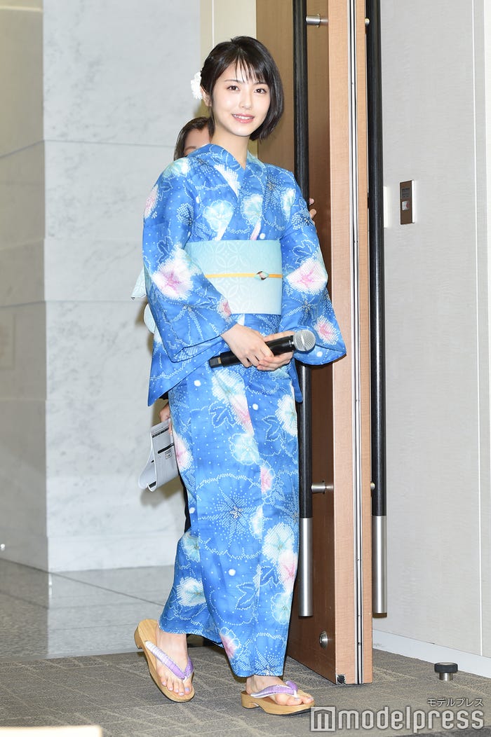 浜辺美波 (C)モデルプレス