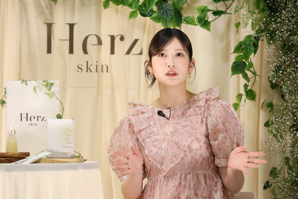 吉田朱里／写真：Ayami（提供写真）