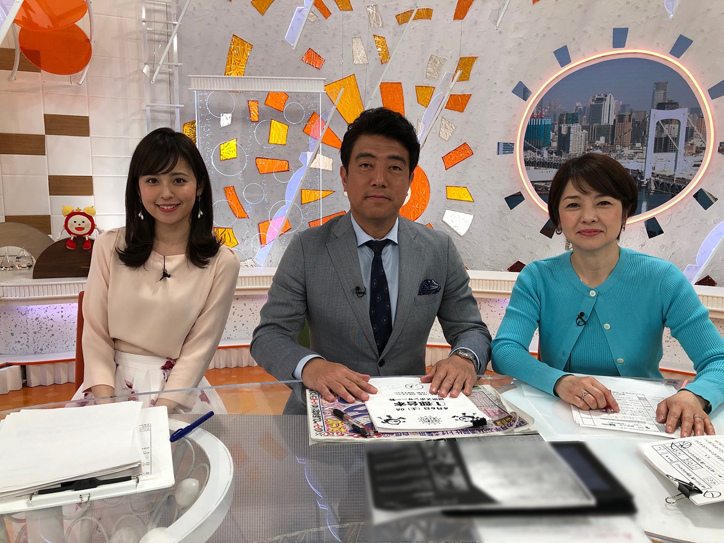 久慈暁子アナウンサー、佐野瑞樹アナウンサー、西山喜久恵アナウンサー（提供写真）