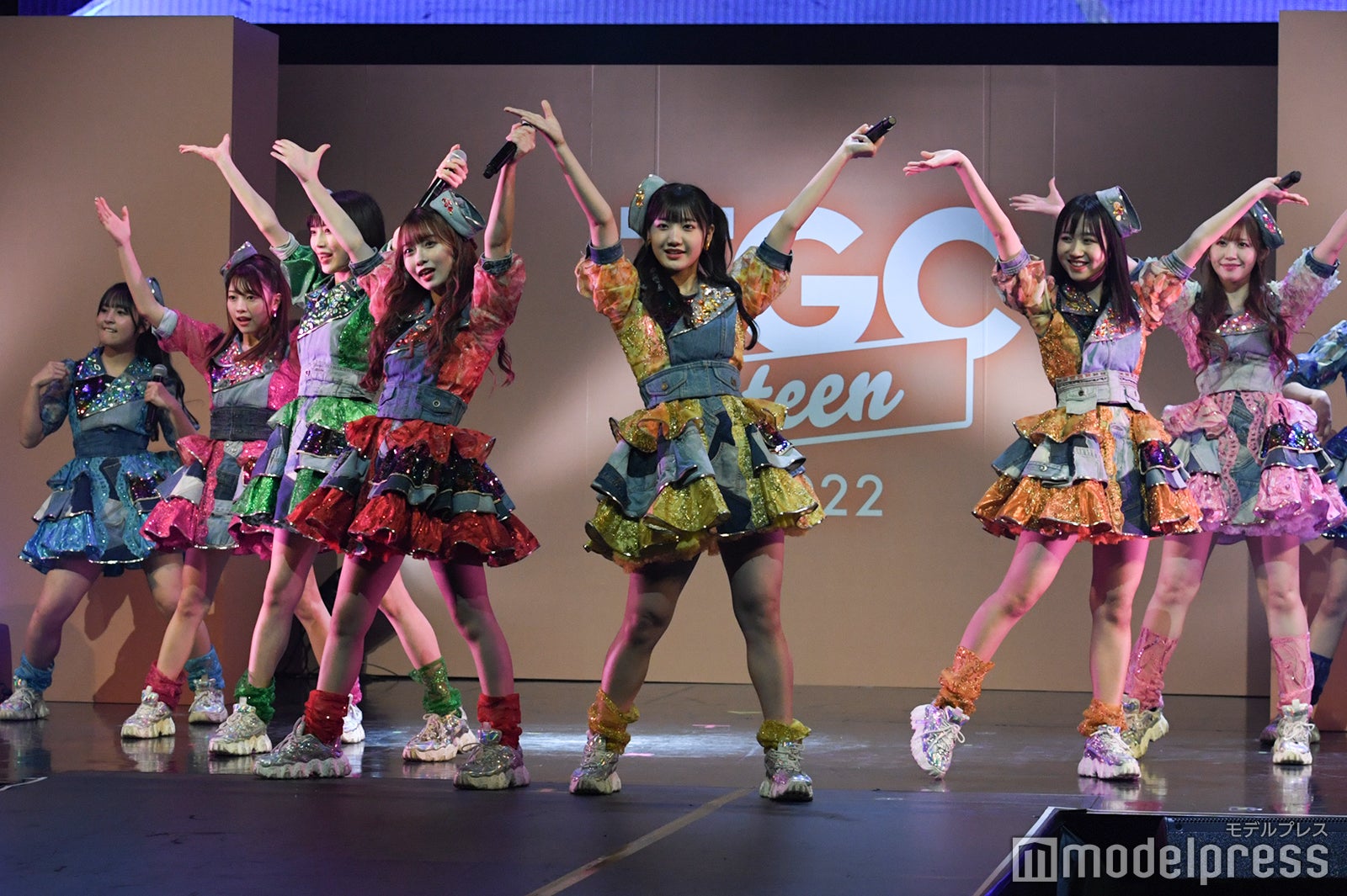 LinQ （C）モデルプレス