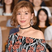 仲里依紗 12年前に声優出演 時をかける少女 を 息子と観る日がくるなんて モデルプレス