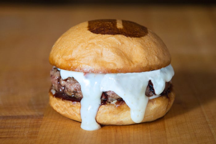 トリュフバーガー／画像提供：UMAMI BURGER JAPAN