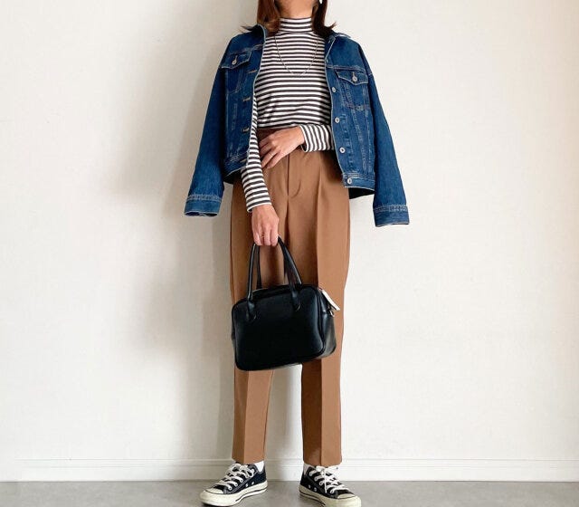 無印良品　ストレッチフライス編みハイネック長袖Ｔシャツ　着回し