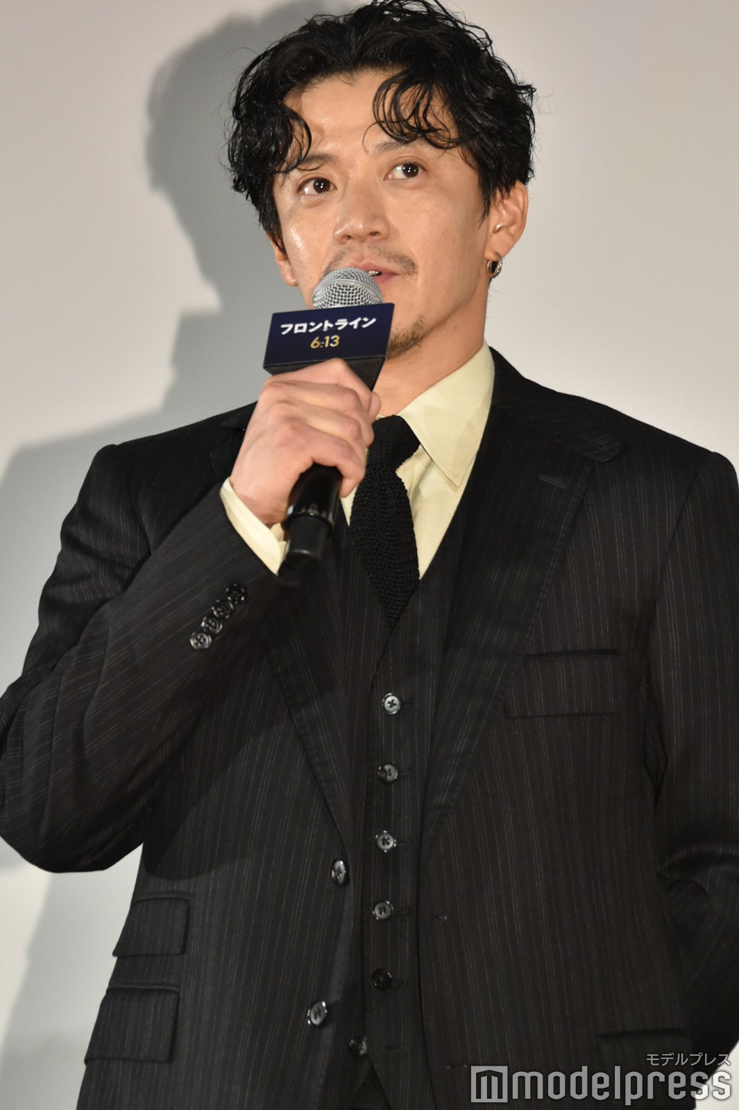 小栗旬（C）モデルプレス