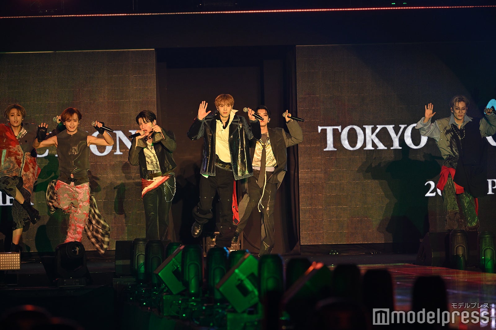 （C）モデルプレス