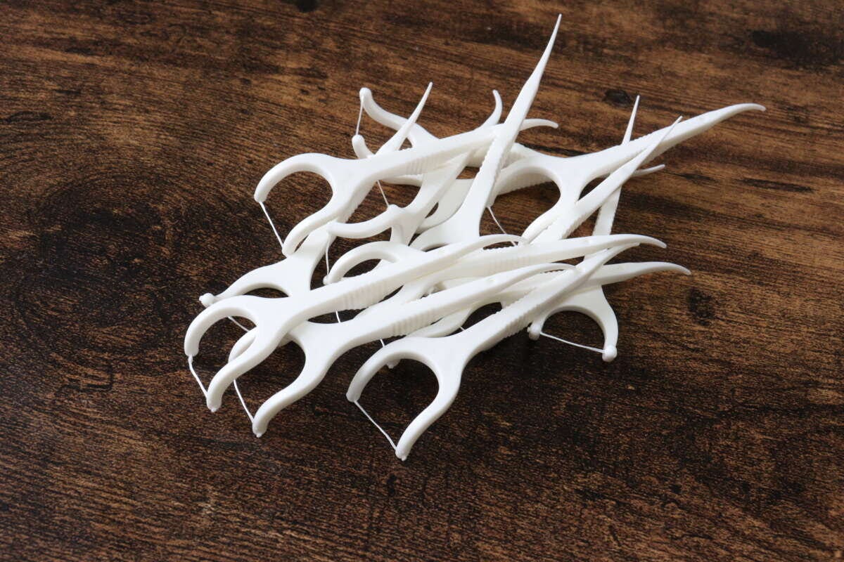 Y字型糸つきようじ（14本）　入り数