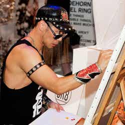 レイザーラモンHG(「ラフォーレファッションウィーク'11」より)