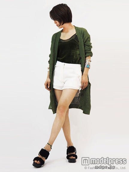 ビッグバックルファーウェッジ「NINE」32,400円(税込)