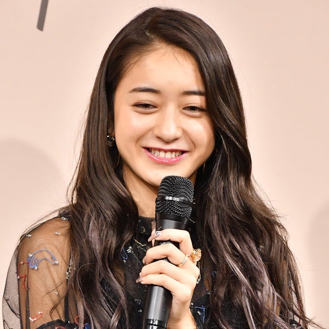 みちょぱ ファーストキスは 中2の夏 と告白 4つ上ぐらいの彼氏 モデルプレス