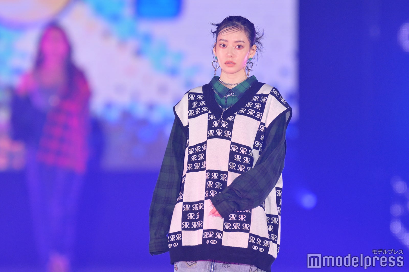 （C）モデルプレス