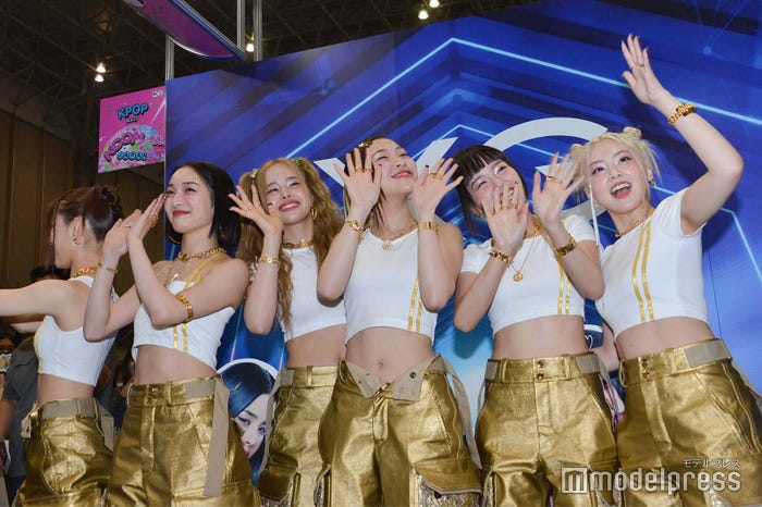 XG(左から)チサ、ジュリン、ハーヴィー、マヤ、ジュリア、ヒナタ(ココナは欠席)(C)モデルプレス