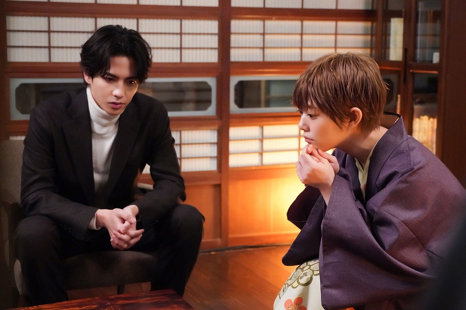 志尊淳、高畑充希／「ムチャブリ！　わたしが社長になるなんて」第4話より（C）日本テレビ