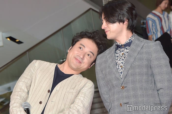 ムロツヨシ じわじわ来る会見での自由すぎる行動3つ 50回目のファーストキス モデルプレス ムロツヨシ じわじわ来る会見での自由すぎる行動3つ 50回目のファーストキス モデルプレス