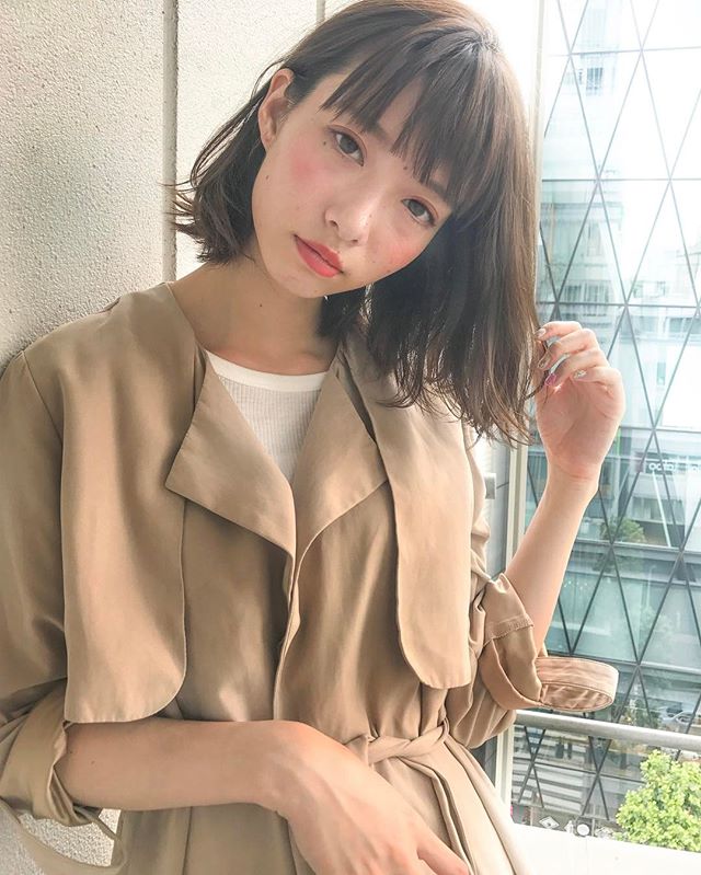 前髪を切るか伸ばすか悩む女性におすすめ なりたいイメージがきっと見つかる モデルプレス 前髪を切るか伸ばすか悩む女性におすすめ なりたいイメージがきっと見つかる モデルプレス