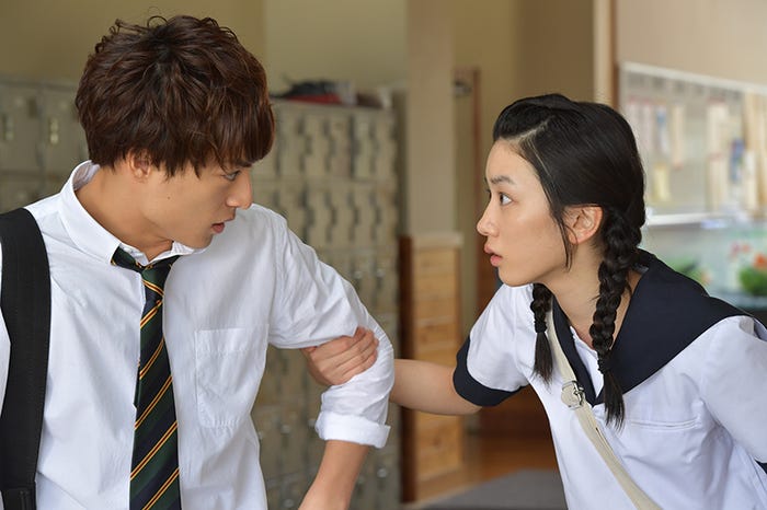 白濱亜嵐&永野芽郁/「ひるなかの流星」より(C)2017 フジテレビジョン 東宝 集英社(C)やまもり三香/集英社