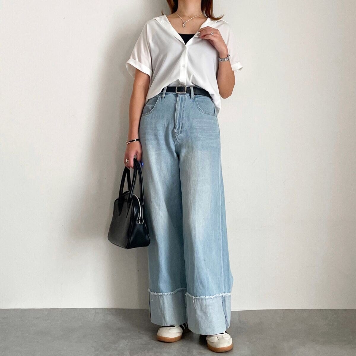 GUドレープシャツとデニムコーデ
