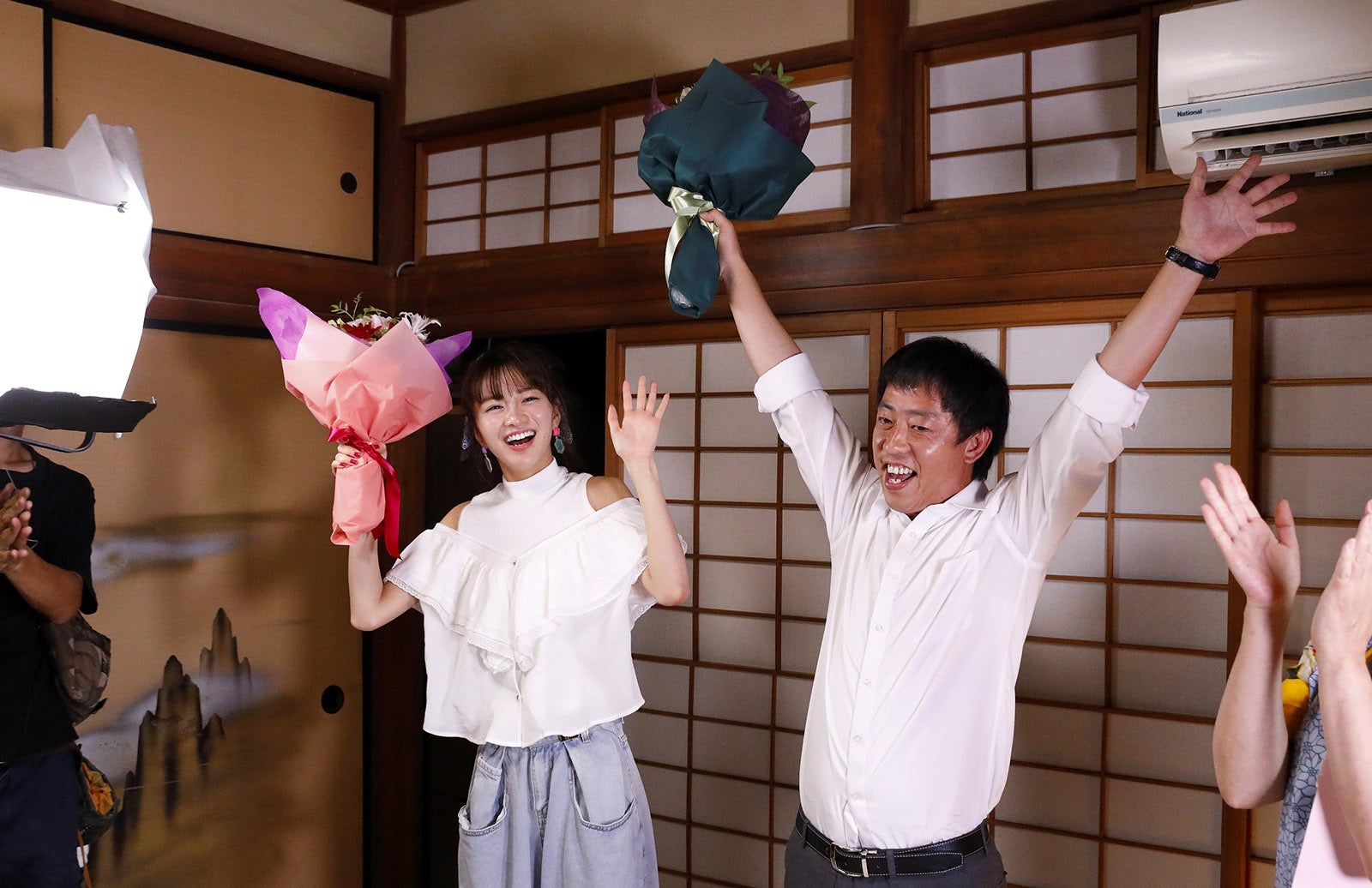 岡崎紗絵、森田哲矢（C）関西テレビ