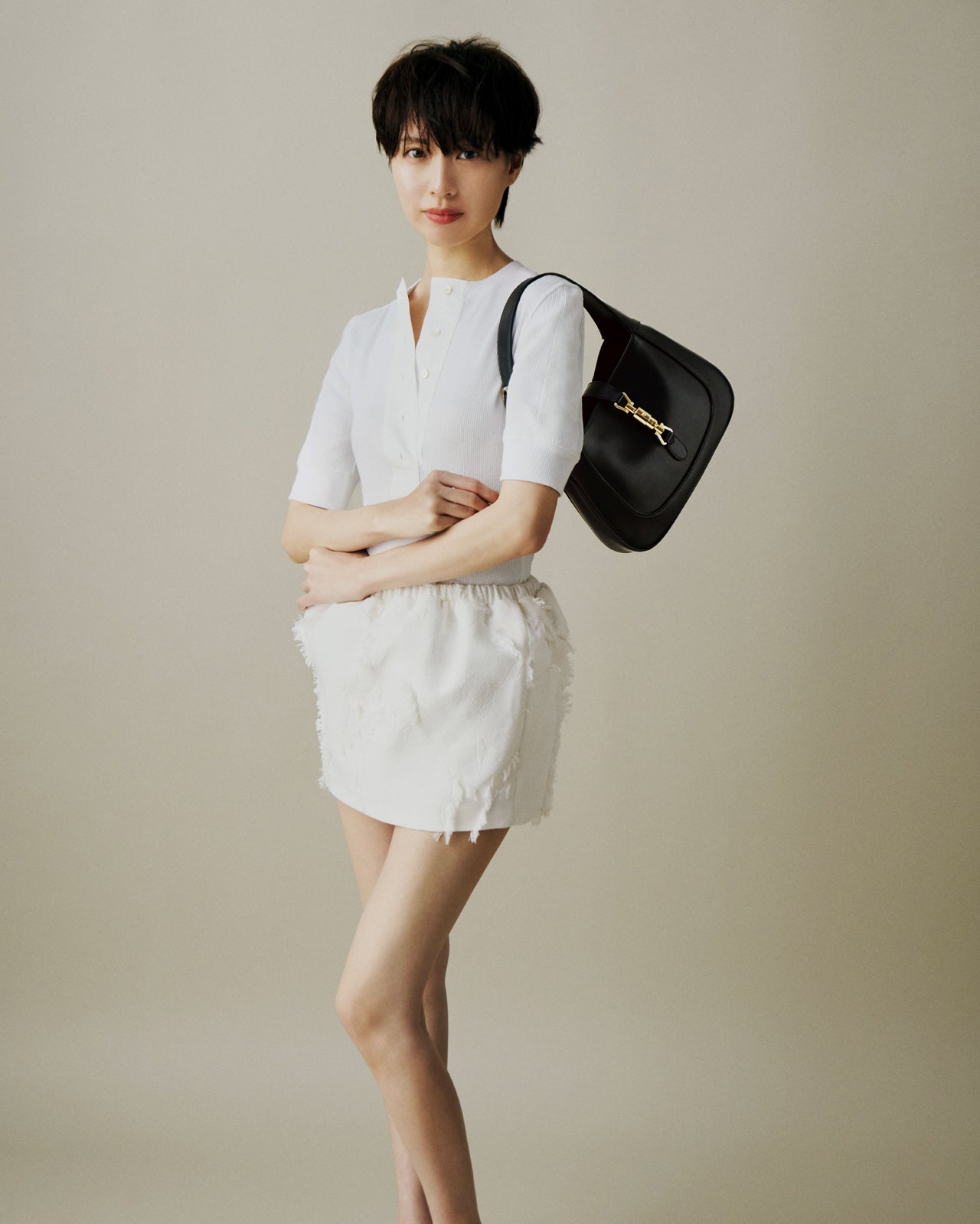 戸田恵梨香、美デコルテ＆美脚披露「GUCCI」ブランドアンバサダー就任でビジュアル公開