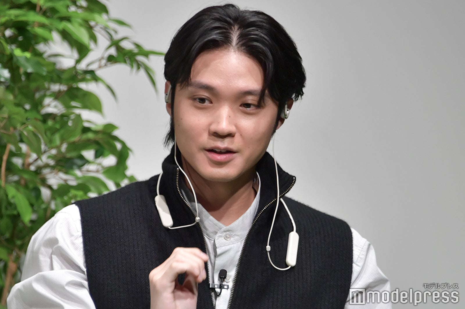 磯村勇斗、独特な私生活明かす「植物の声も聞ける」