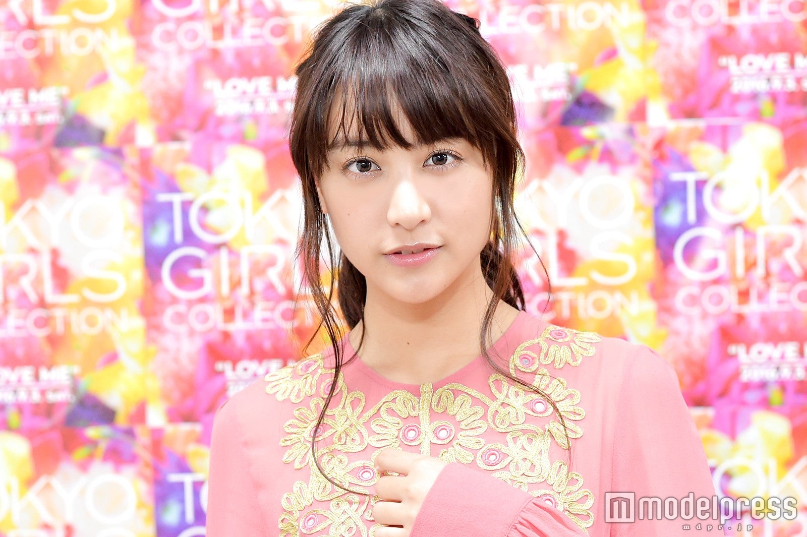 山本美月、海外一人旅へ　“ガチ”なスタイルキープ法、夏のプライベート、注目のファッションを明かす