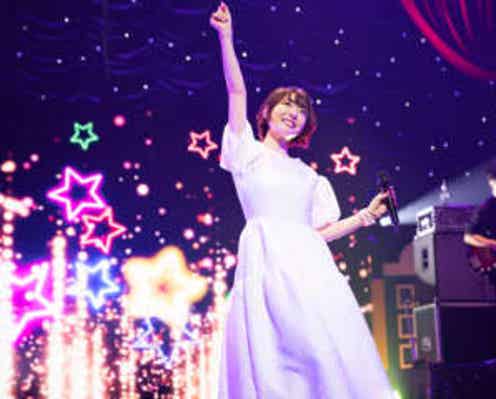 花澤香菜「HANAZAWA KANA Showcase Live 2021 “Moonlight Magic”」ライブレポート到着！―「再出発」への一歩を踏み出す―