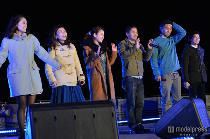 (左より)永谷真絵、住岡梨奈、筧美和子、宮城大樹、今井洋介、菅谷哲也