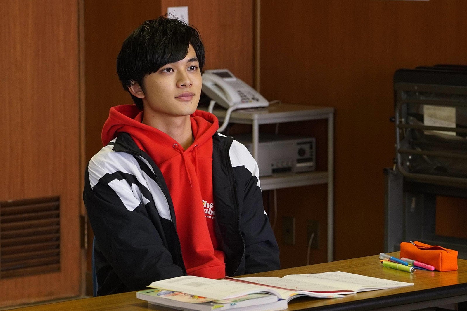 北村匠海／「隣の家族は青く見える」第8話より（C）フジテレビ