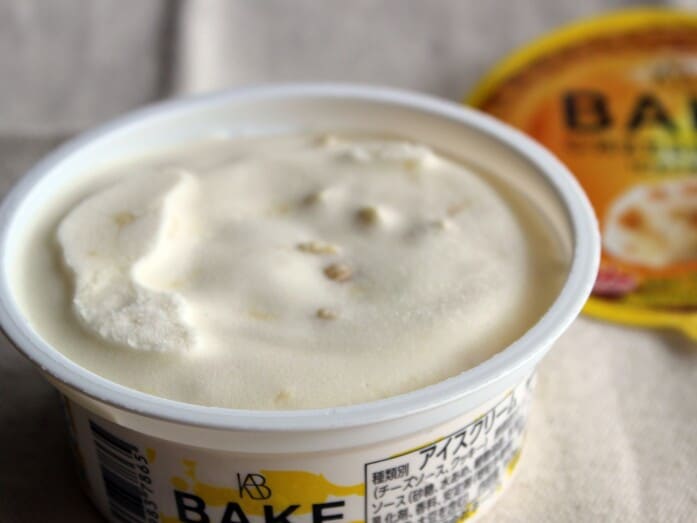 白っぽくあっさりしていそうな見た目とは裏腹に、味わいは濃厚！