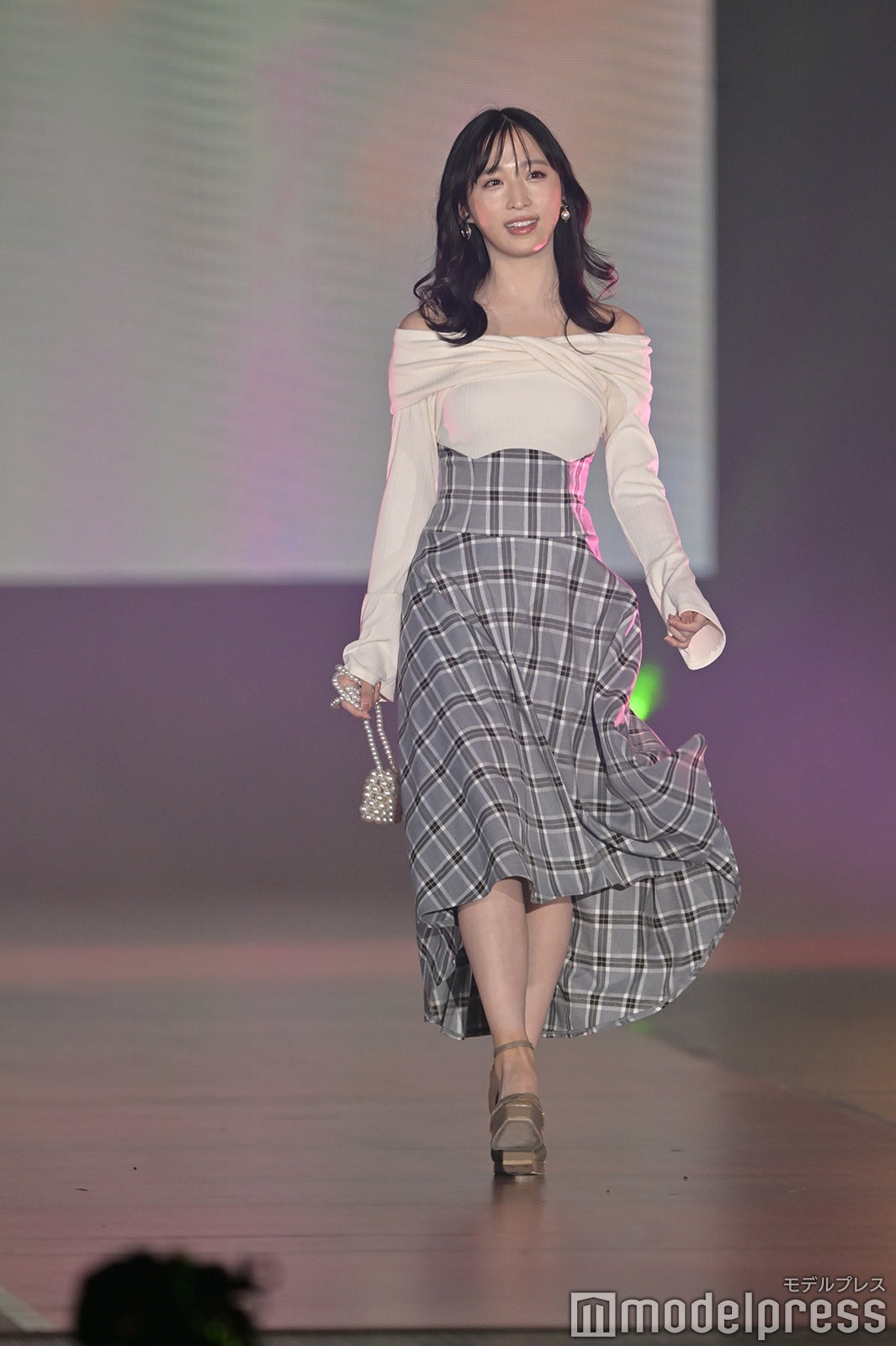 小栗有以（C）モデルプレス