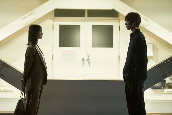 松井玲奈、堀夏喜「少年のアビス」最終話より(C)峰浪りょう・集英社/「少年のアビス」製作委員会・MBS