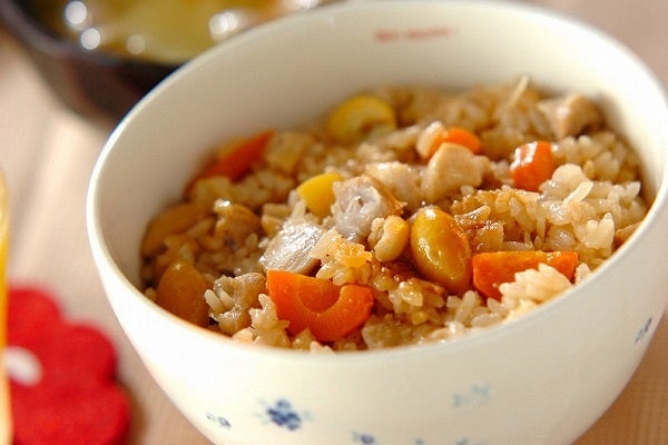 鶏肉の洋風炊き込みご飯