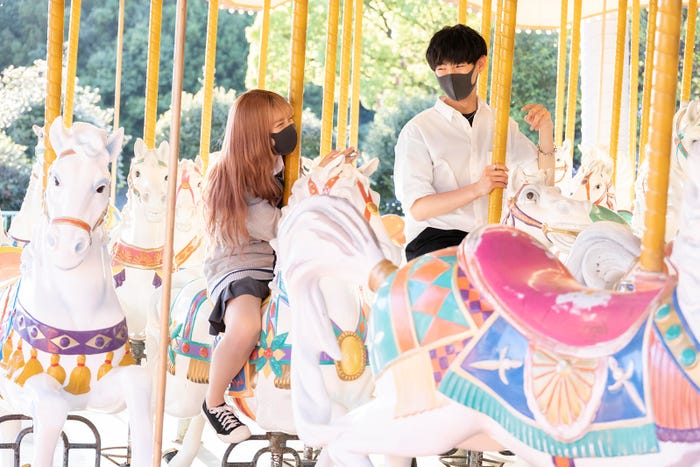 まり、はるく「今日、好きになりました。-鈴蘭編-」第1話より(C)AbemaTV, Inc.