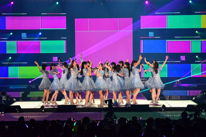 乃木坂46(C)Rakuten GirlsAward 2024 AUTUMN/WINTER