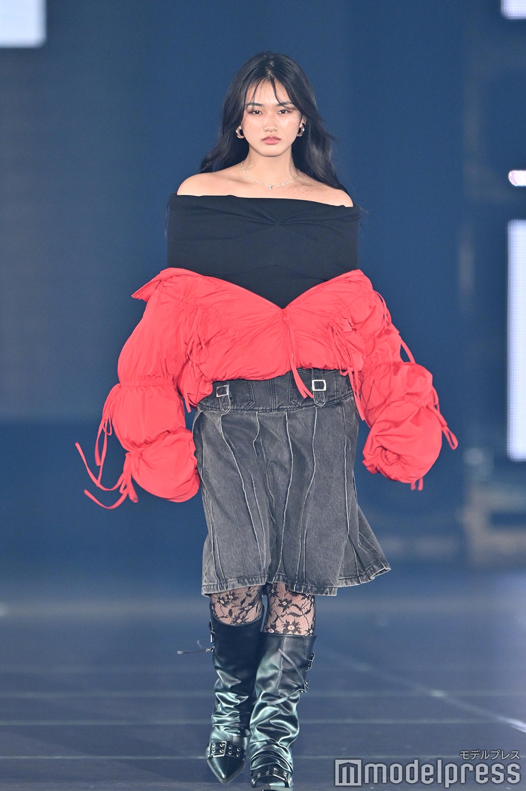 （C）モデルプレス