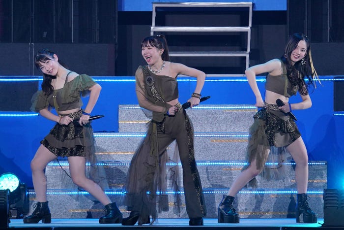 北川莉央、石田亜佑美、櫻井梨央(提供写真)