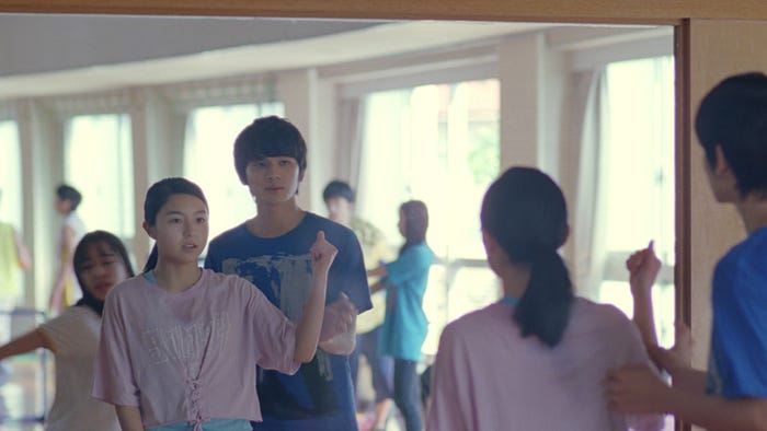 新CM「恋のせい」篇より