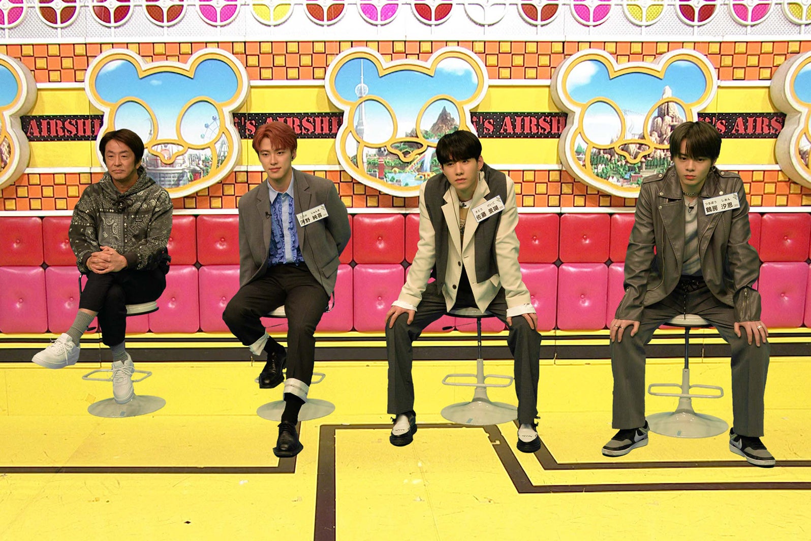 （左から）堀内健、河野純喜、佐藤景瑚、鶴房汐恩（C）フジテレビ