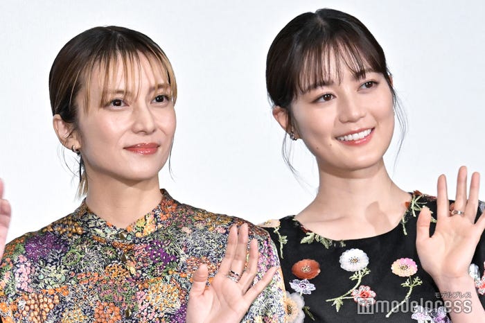 柴咲コウ、生田絵梨花 (C)モデルプレス