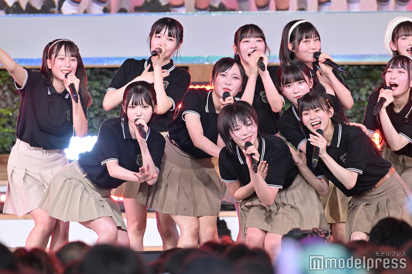 ≒JOY（C）モデルプレス