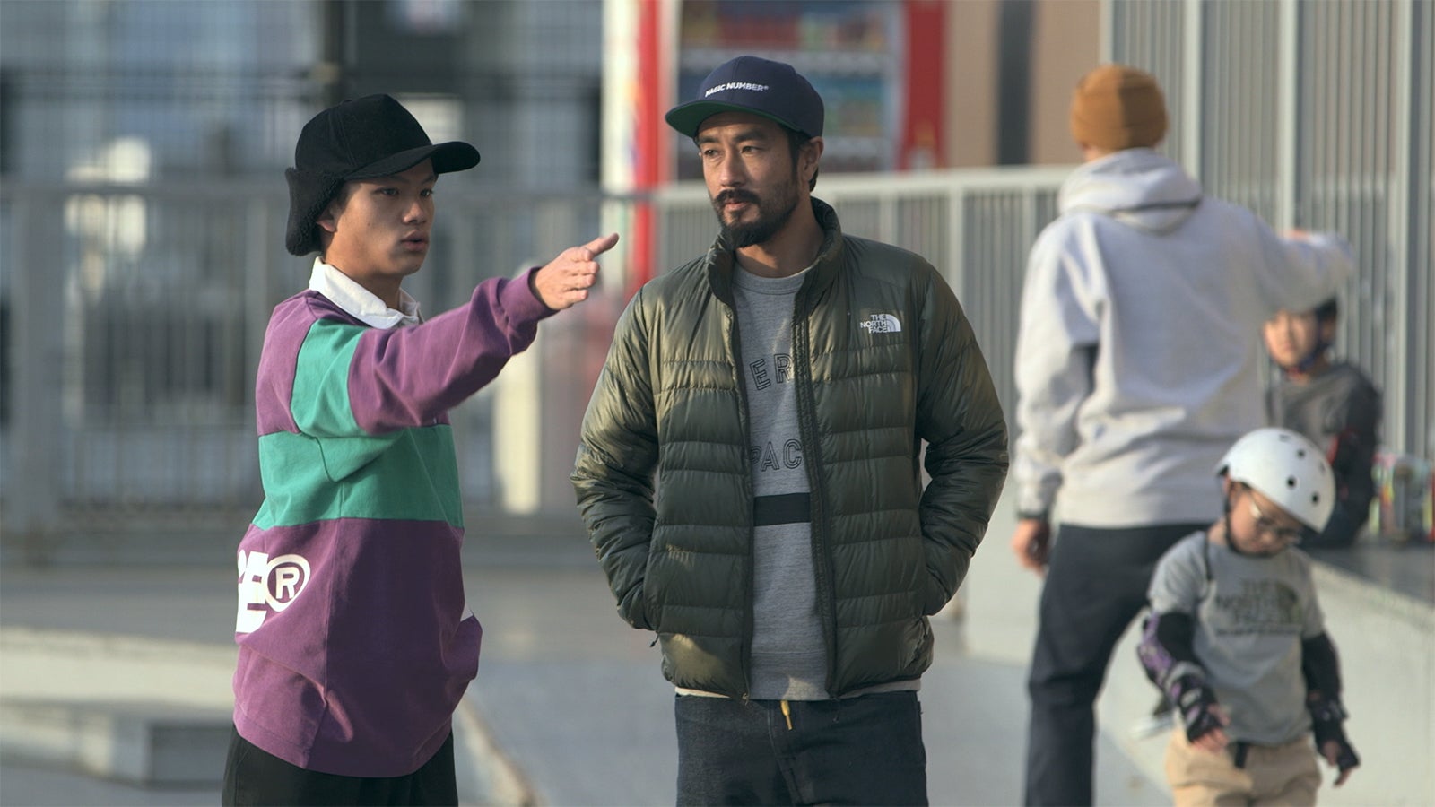 パークのデザインを手伝う海斗（左）「TERRACE HOUSE OPENING NEW DOORS」48th WEEK（C）フジテレビ／イースト・エンタテインメント