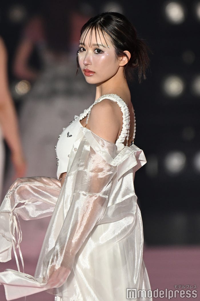 伊藤桃々(C)モデルプレス