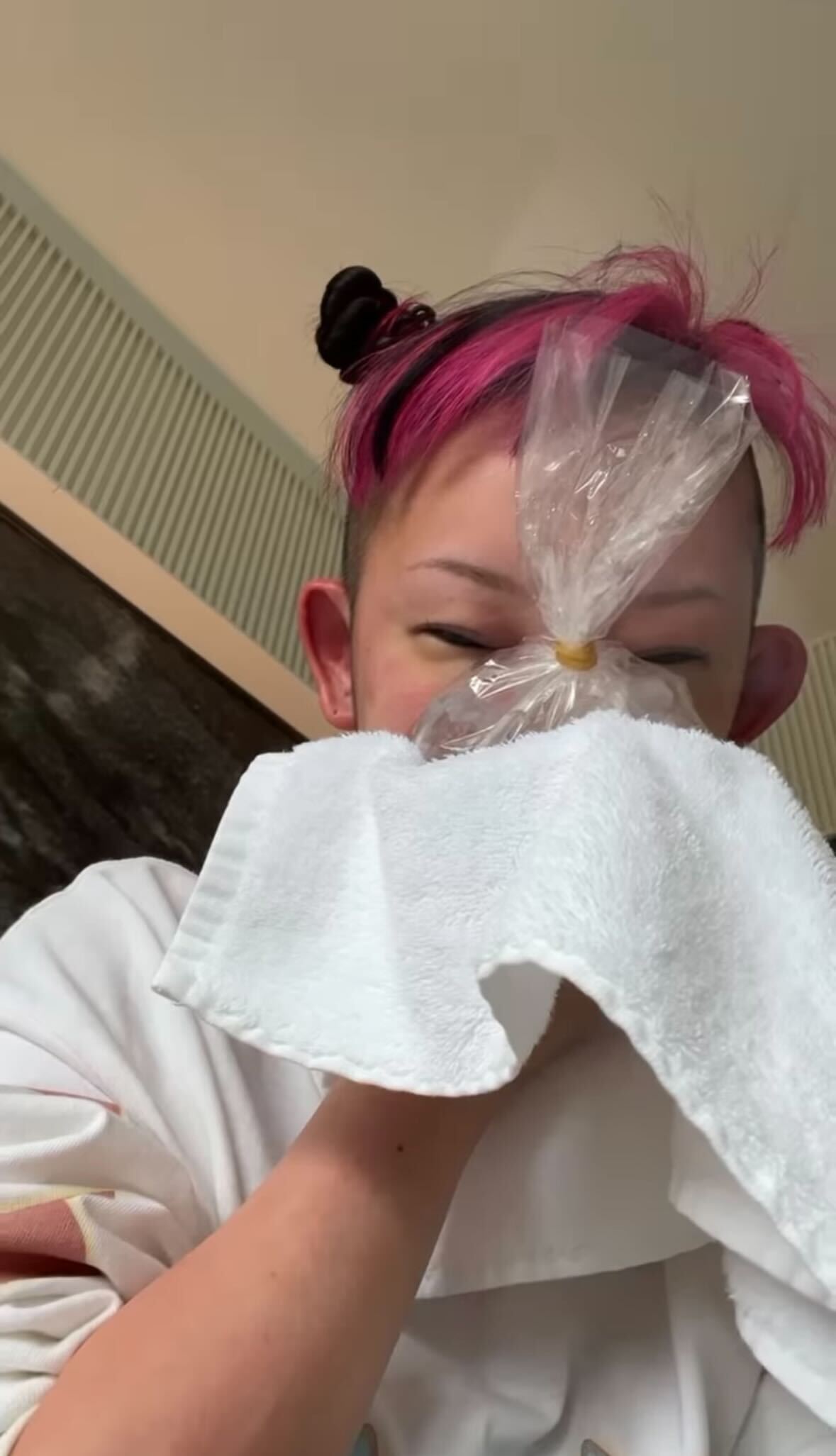 詩羽（水曜日のカンパネラ）公式Threadsより