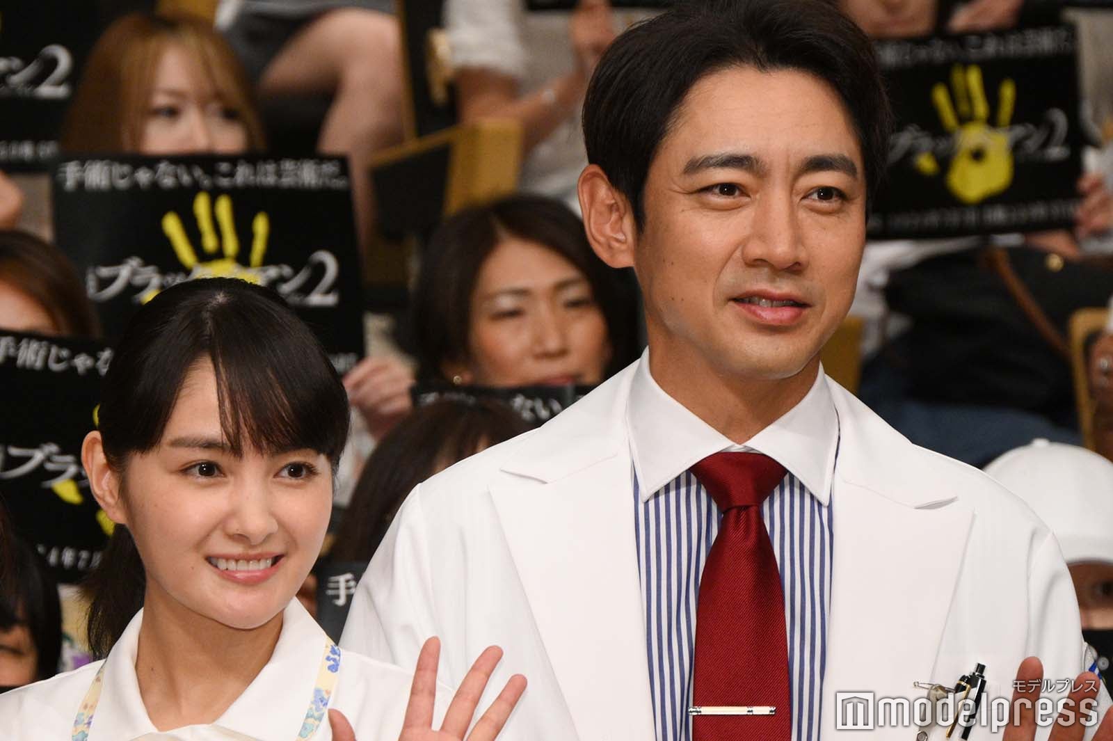 葵わかな、小泉孝太郎（C）モデルプレス