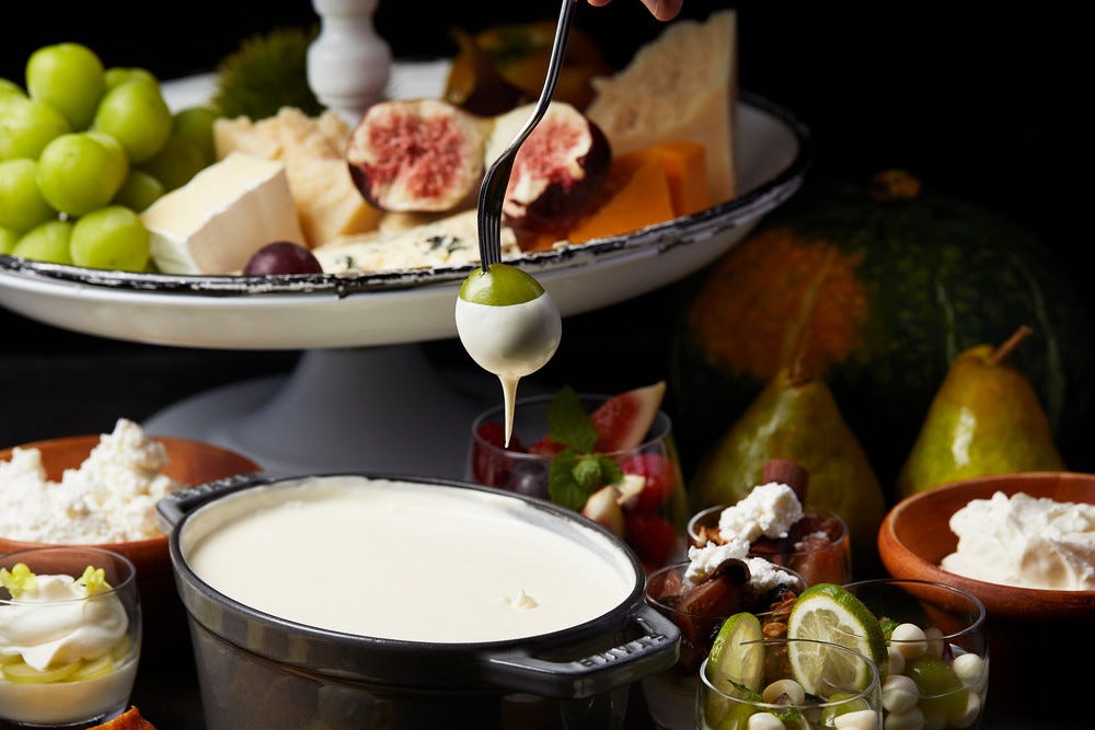 チーズ&秋の味覚のスイーツブッフェ「OH MY CHEESE」大阪で、チーズスイーツのとろける世界