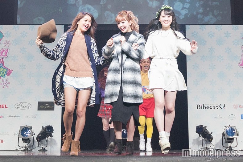 （左から）みちょぱ、にこるん、ゆらゆらなど「Popteen」モデルが会場を熱狂の渦に（画像提供：ヴィズミック）