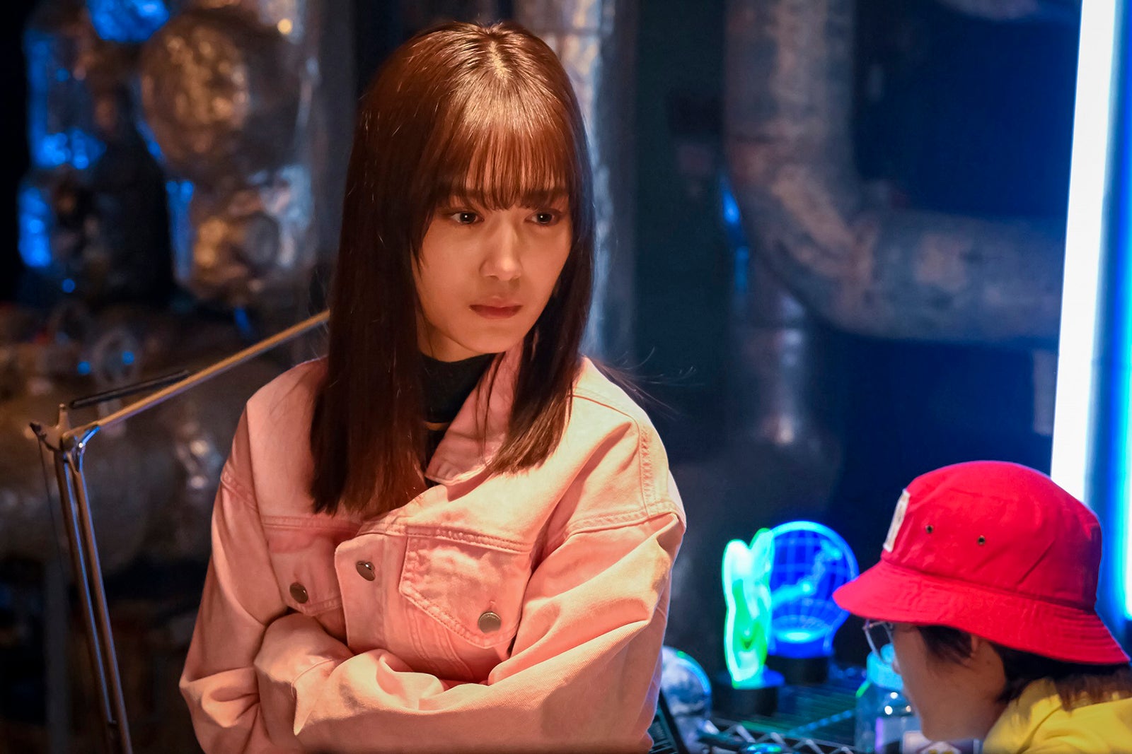 山下美月、加藤清史郎「弁護士ソドム」第4話より（C）テレビ東京